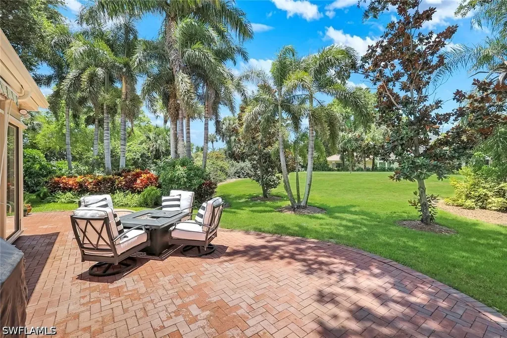 6619 Trident Way Naples FL 34108