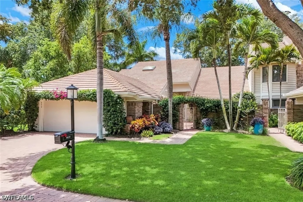 6619 Trident Way Naples FL 34108