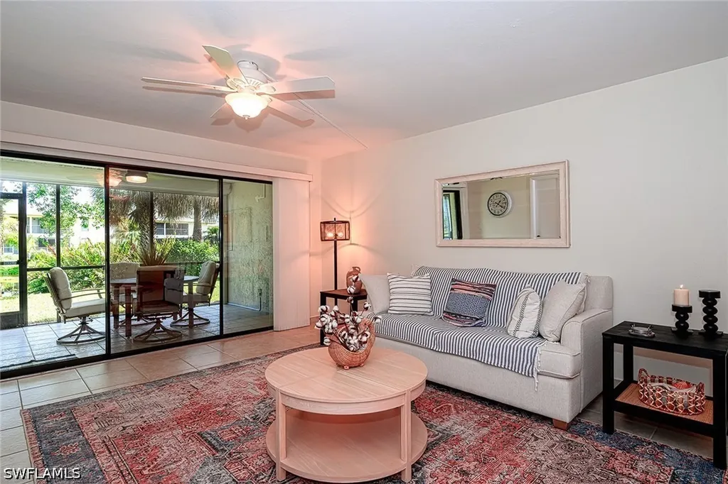 135 Cypress Way E Naples FL 34110