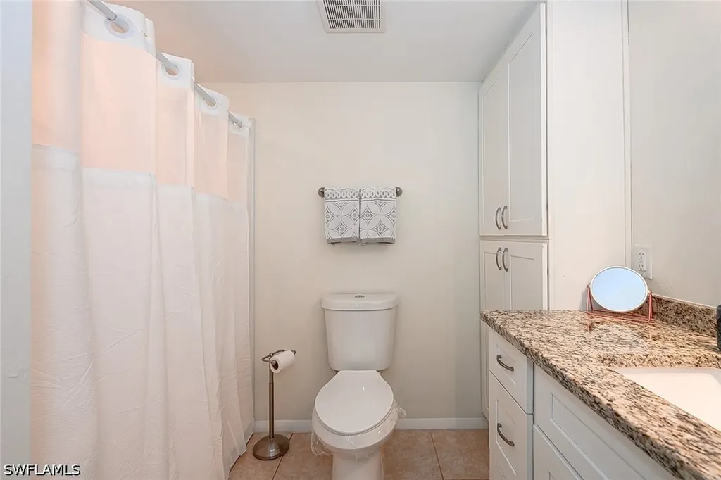 135 Cypress Way E Naples FL 34110