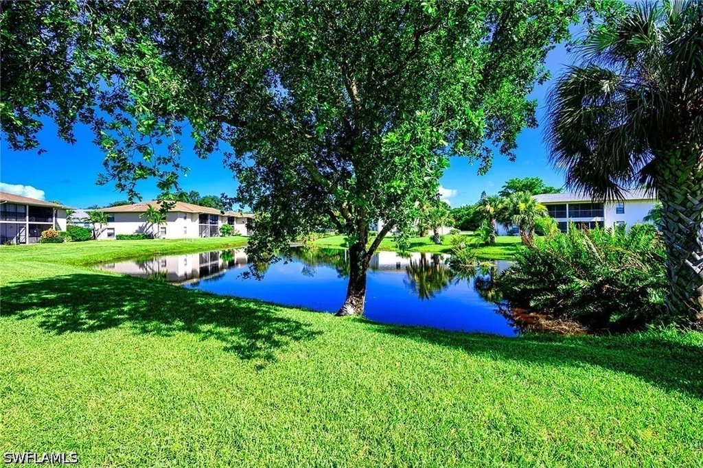 135 Cypress Way E Naples FL 34110