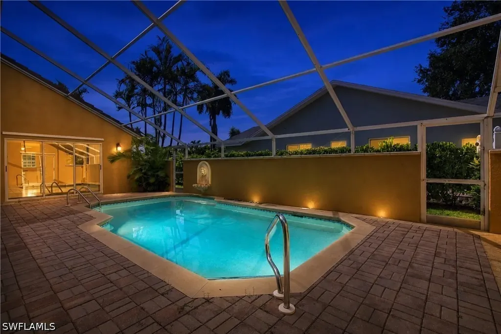 2312 Kings Lake Boulevard Naples FL 34112