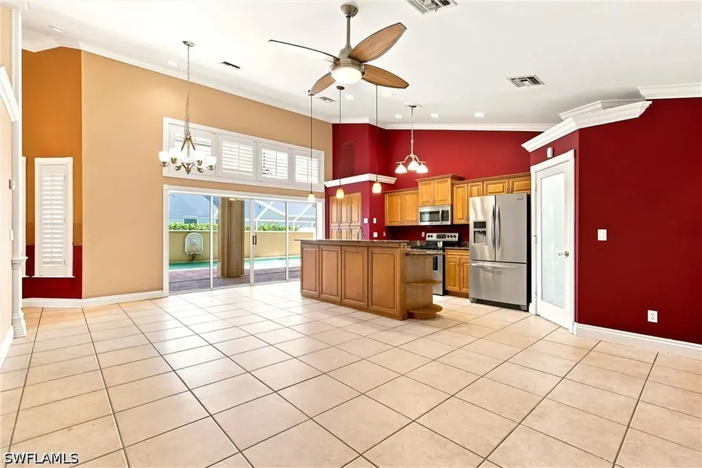 2312 Kings Lake Boulevard Naples FL 34112