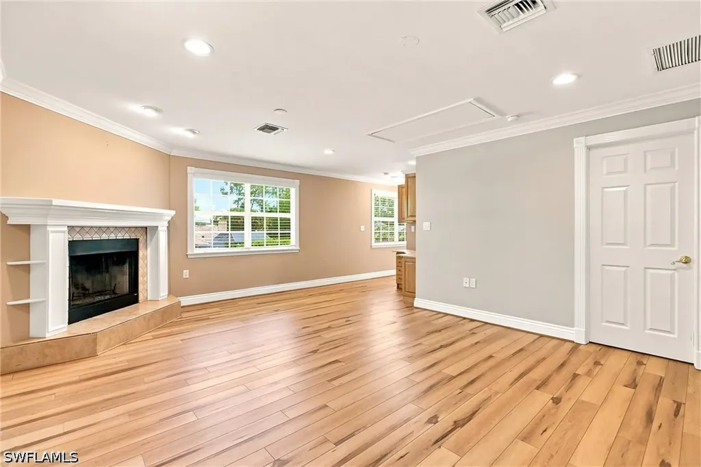 2312 Kings Lake Boulevard Naples FL 34112