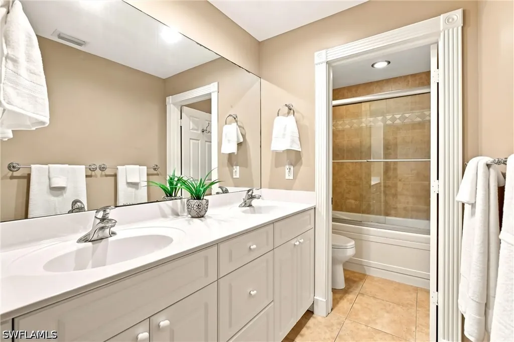 2312 Kings Lake Boulevard Naples FL 34112