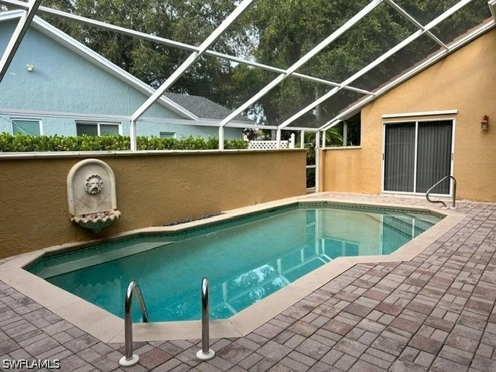 2312 Kings Lake Boulevard Naples FL 34112