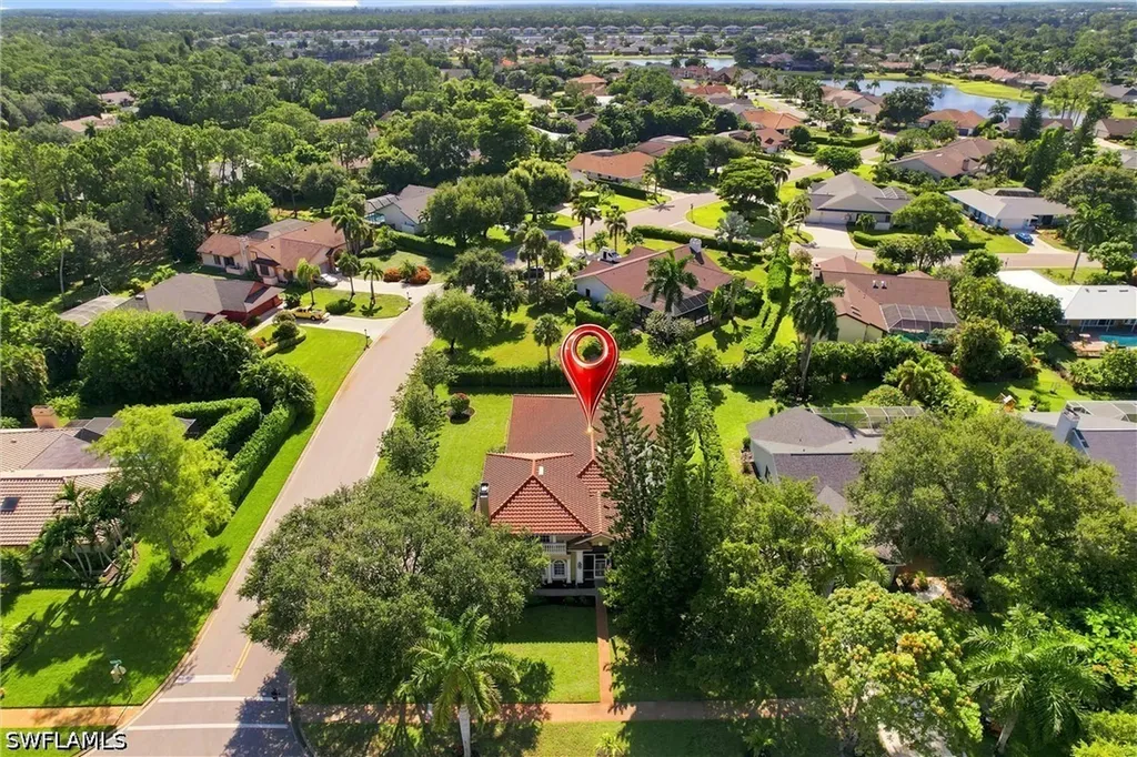 2312 Kings Lake Boulevard Naples FL 34112