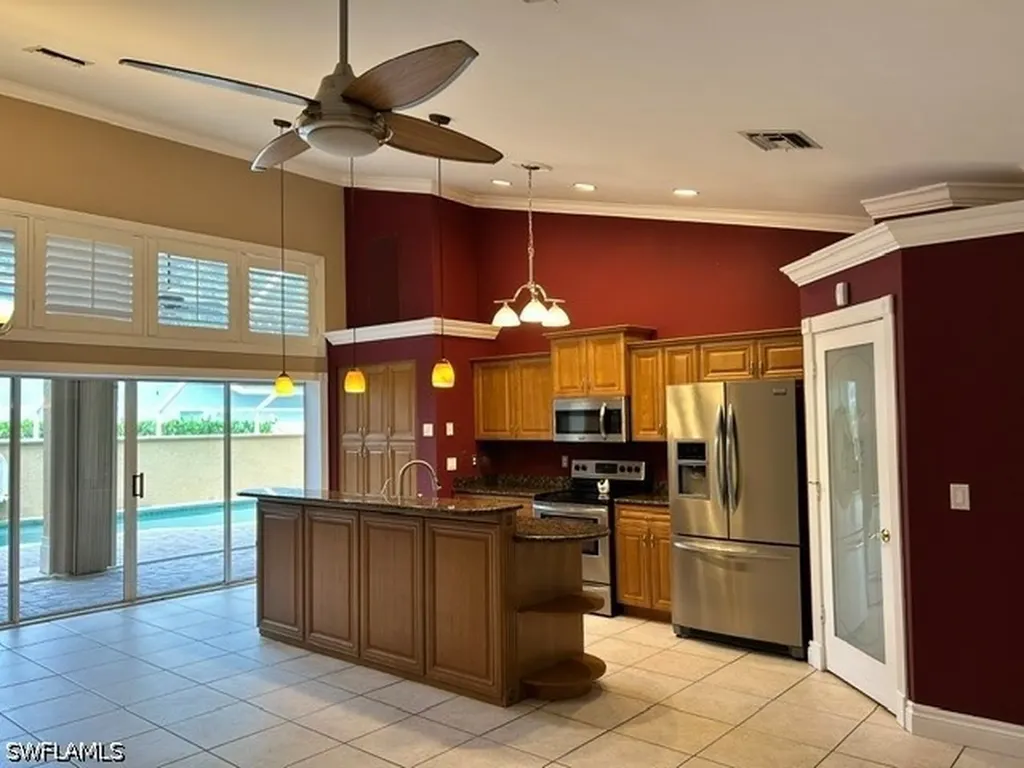 2312 Kings Lake Boulevard Naples FL 34112