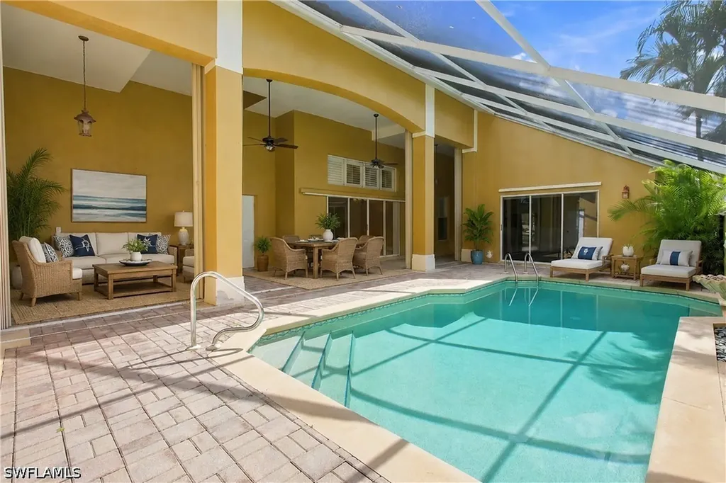 2312 Kings Lake Boulevard Naples FL 34112