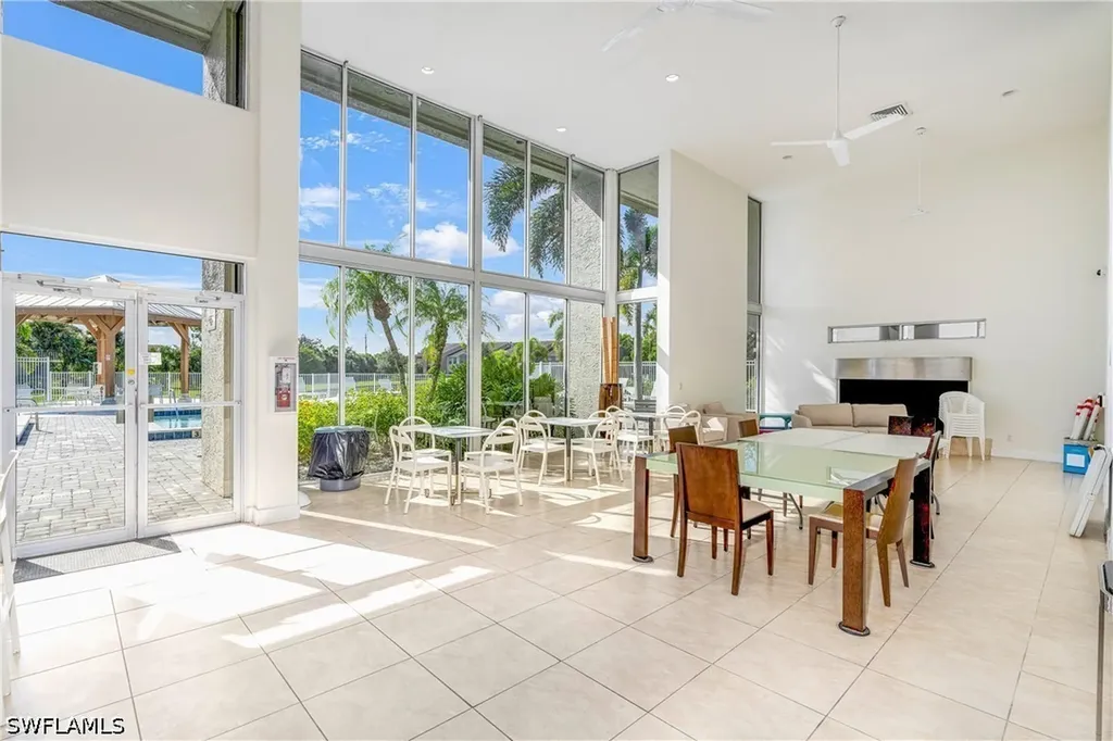 185 Santa Clara Drive Naples FL 34104