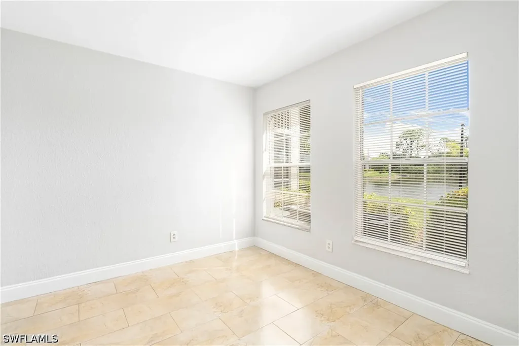 185 Santa Clara Drive Naples FL 34104