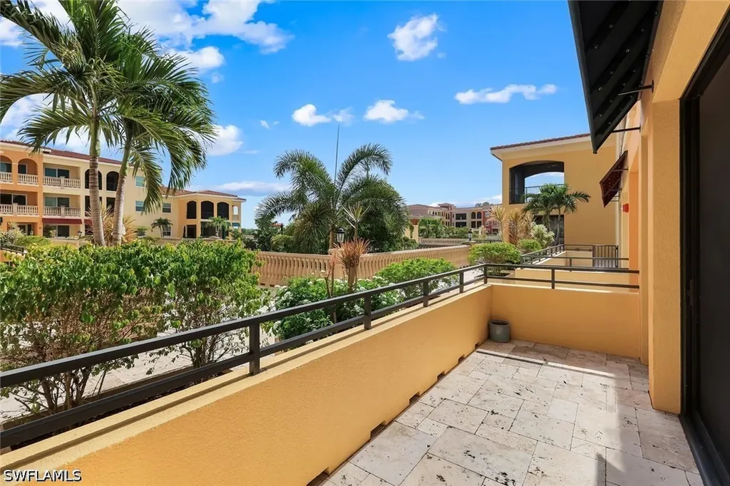 21530 Strada Nuova Circle Estero FL 33928