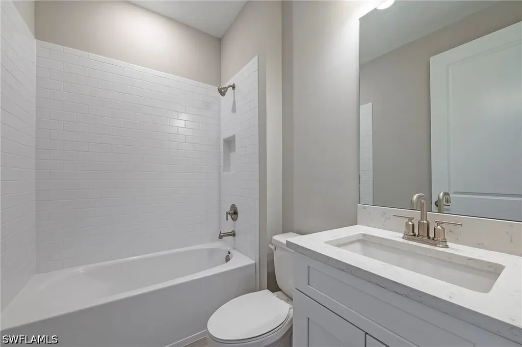 17471 Caravita Lane Fort Myers FL 33913