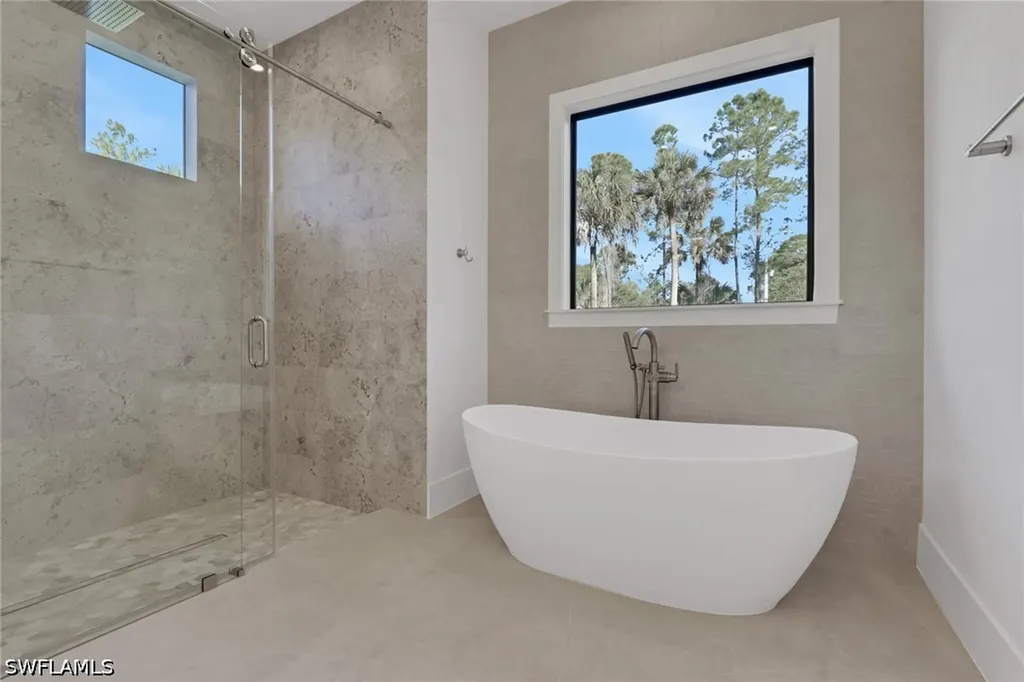 1618 19th Street SW Naples FL 34117