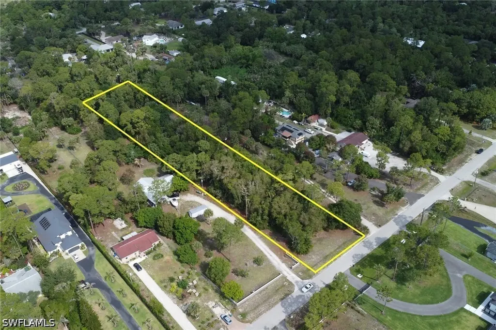 Xxx 12 Street NE Naples FL 34120