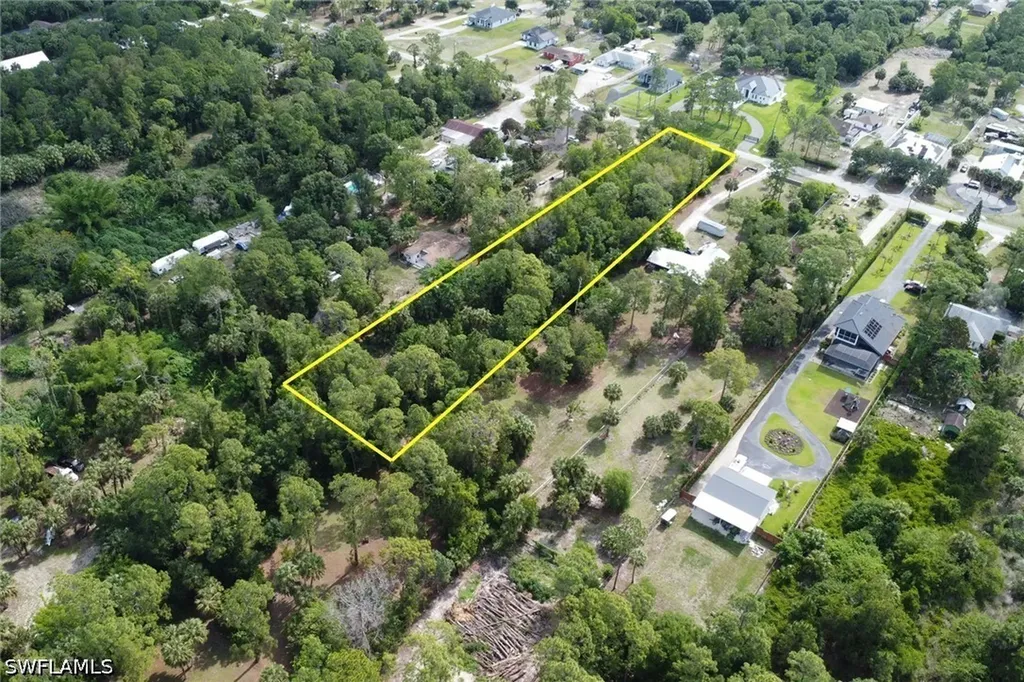 Xxx 12 Street NE Naples FL 34120
