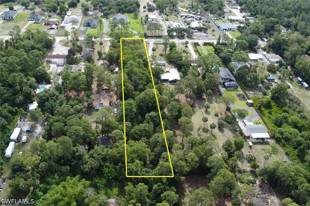 Xxx 12 Street NE Naples FL 34120