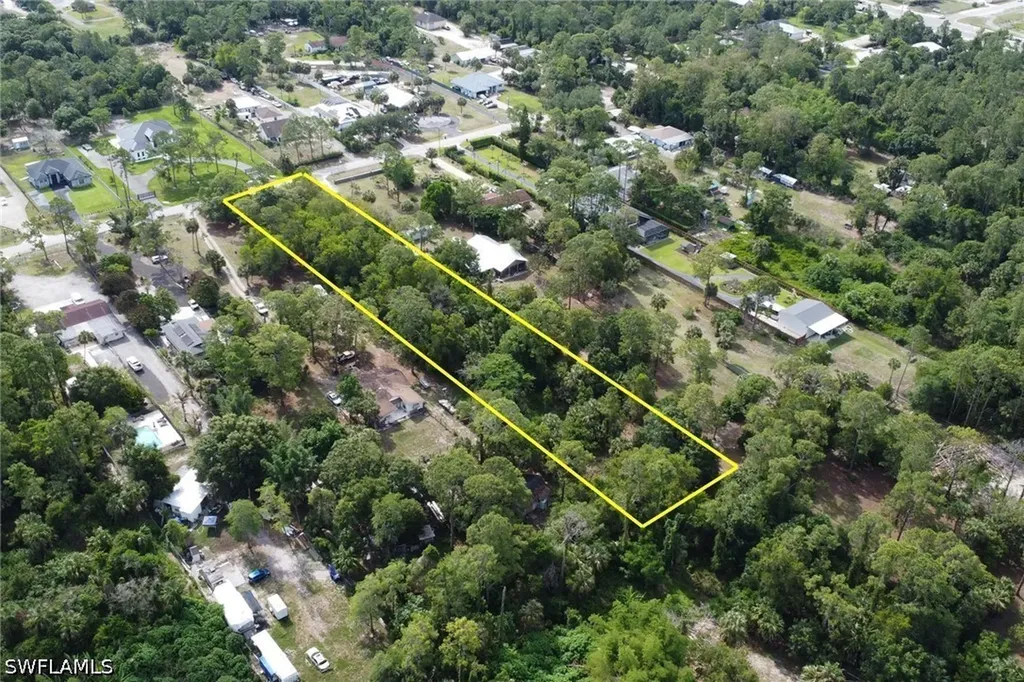 Xxx 12 Street NE Naples FL 34120
