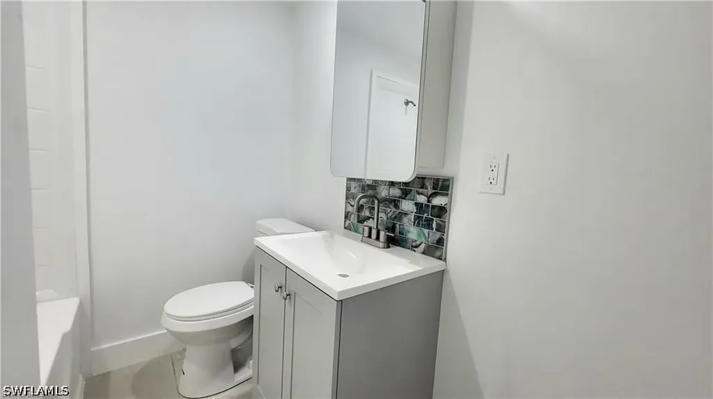 10671 Hampton Street Bonita Springs FL 34135