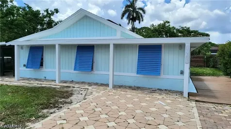 10671 Hampton Street Bonita Springs FL 34135