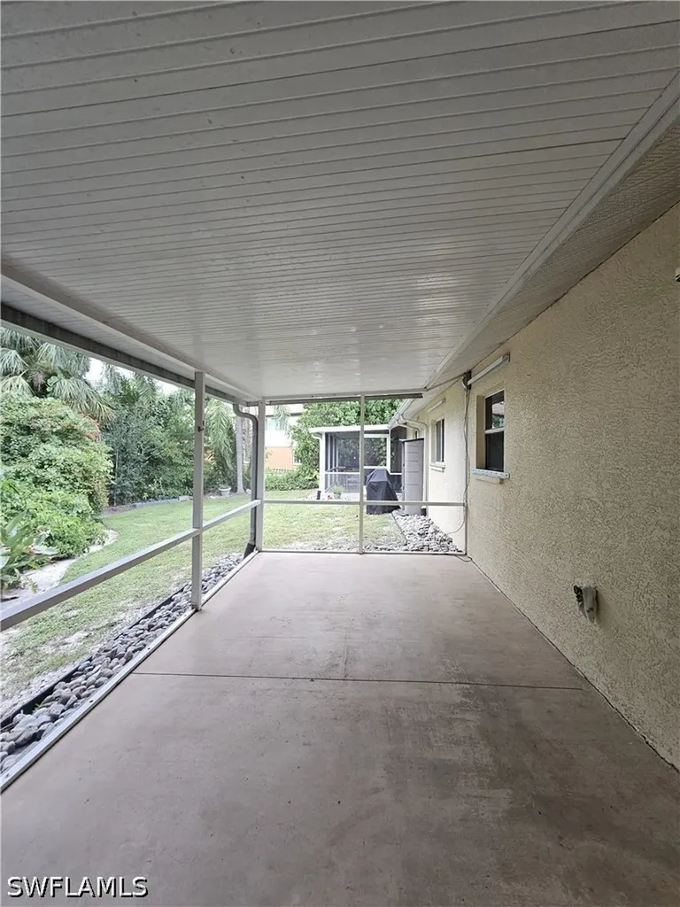 9209 Seville Road Fort Myers FL 33967