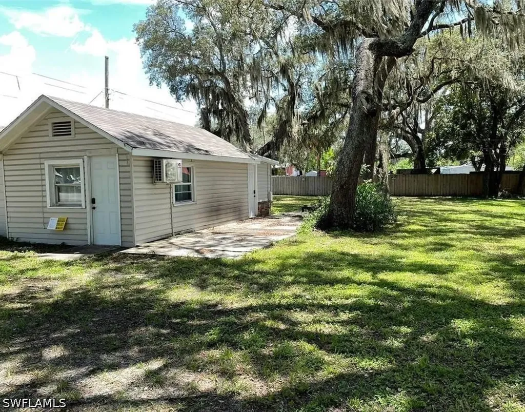 111 Palmetto Lane W Polk City FL 33868