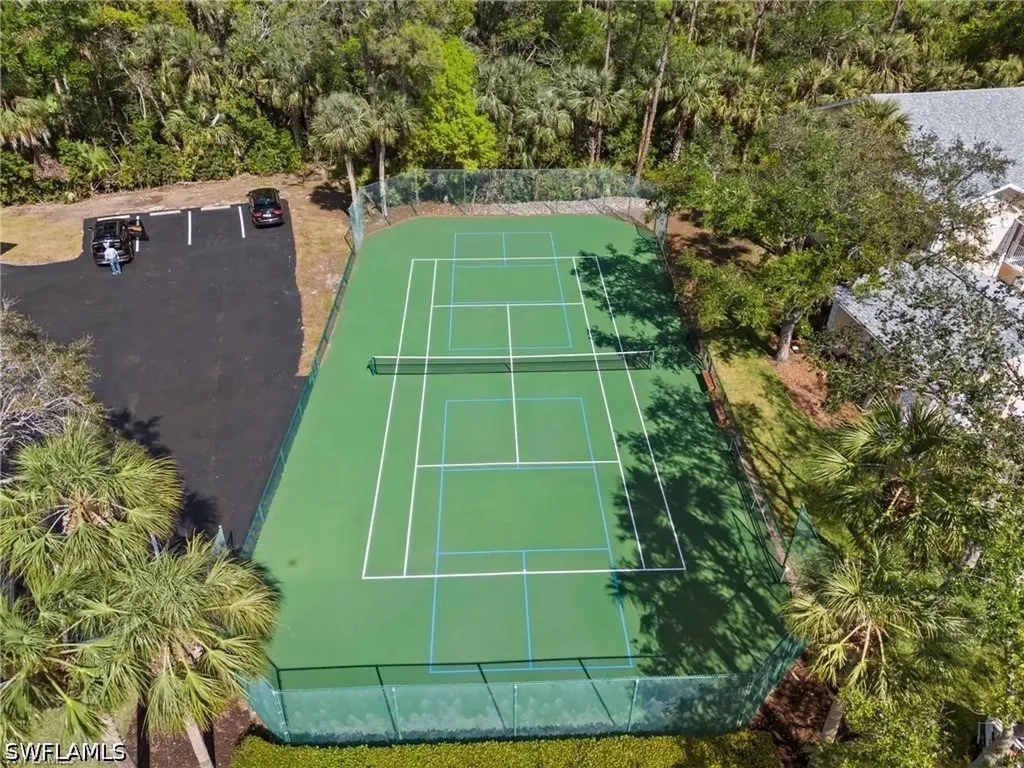 736 Wiggins Lake Drive Naples FL 34110