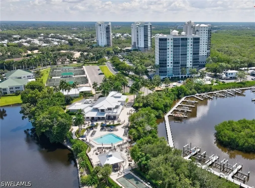 736 Wiggins Lake Drive Naples FL 34110