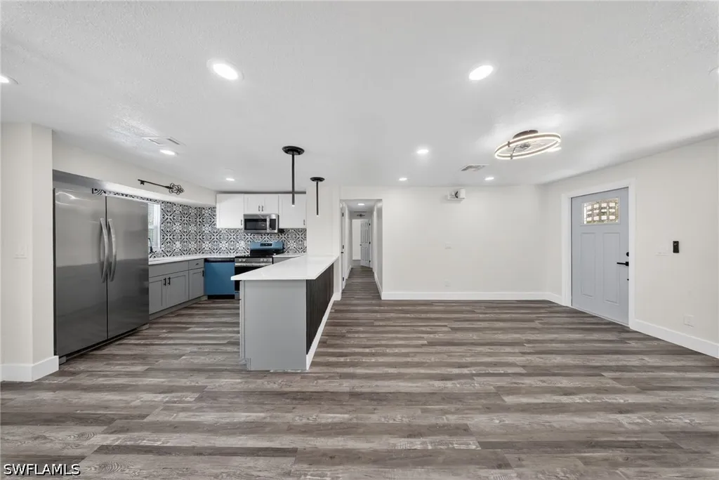 280 1st Street NW Naples FL 34120
