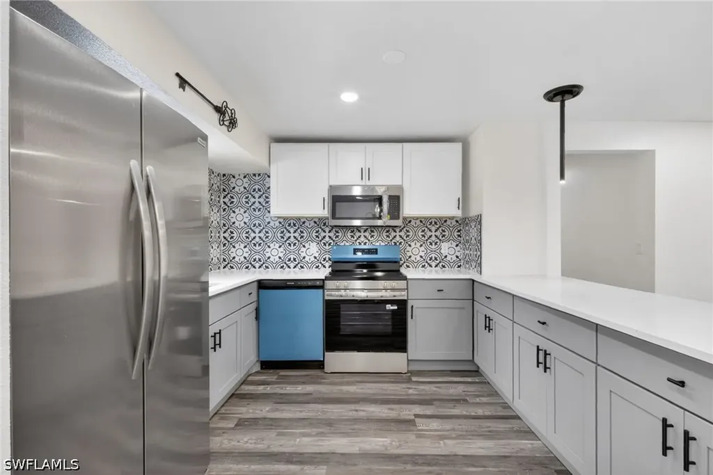 280 1st Street NW Naples FL 34120
