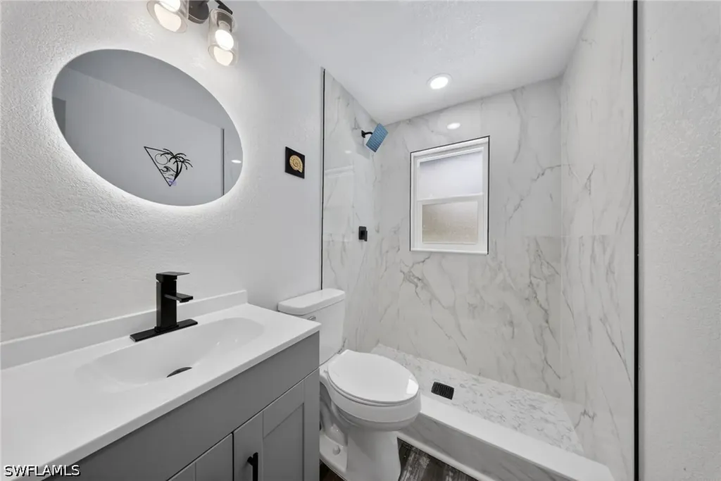 280 1st Street NW Naples FL 34120