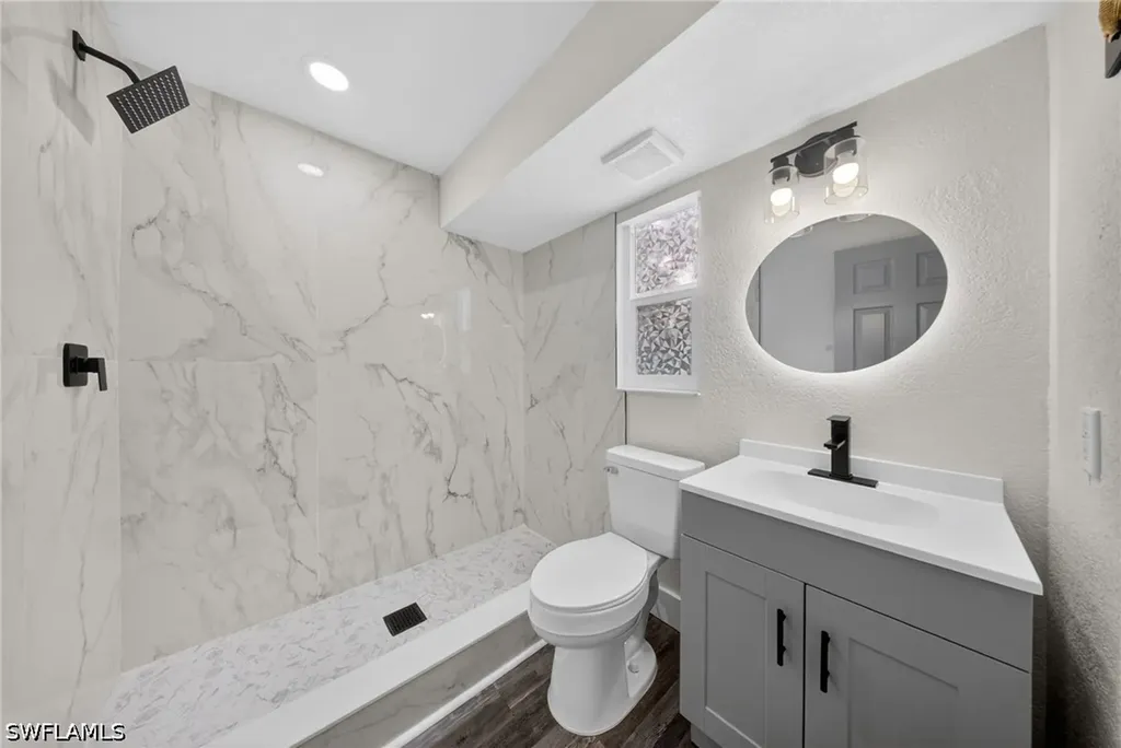 280 1st Street NW Naples FL 34120