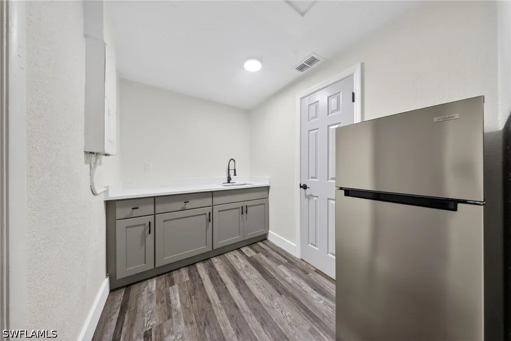 280 1st Street NW Naples FL 34120