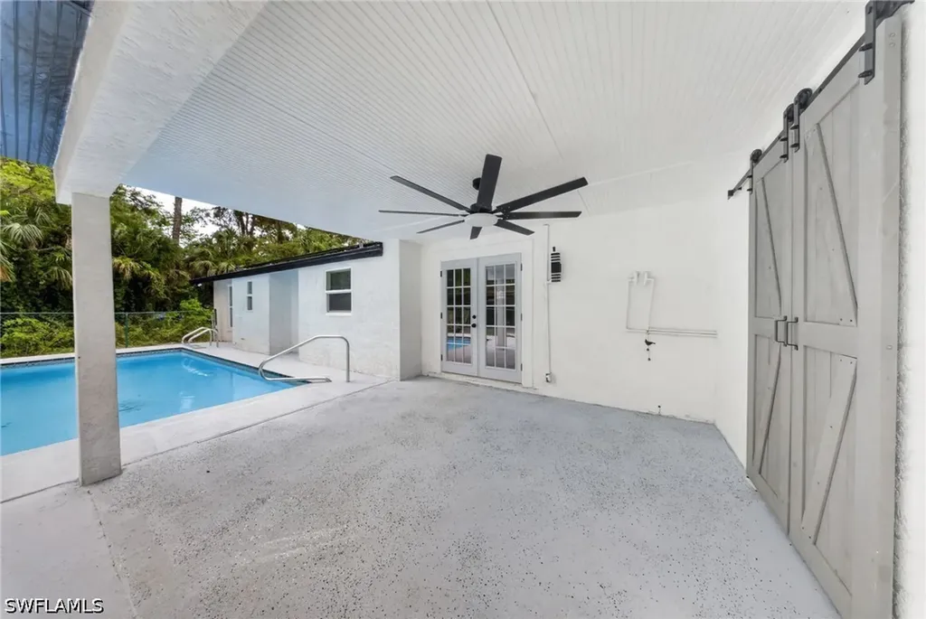 280 1st Street NW Naples FL 34120