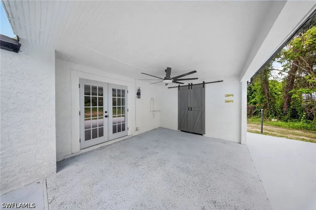 280 1st Street NW Naples FL 34120