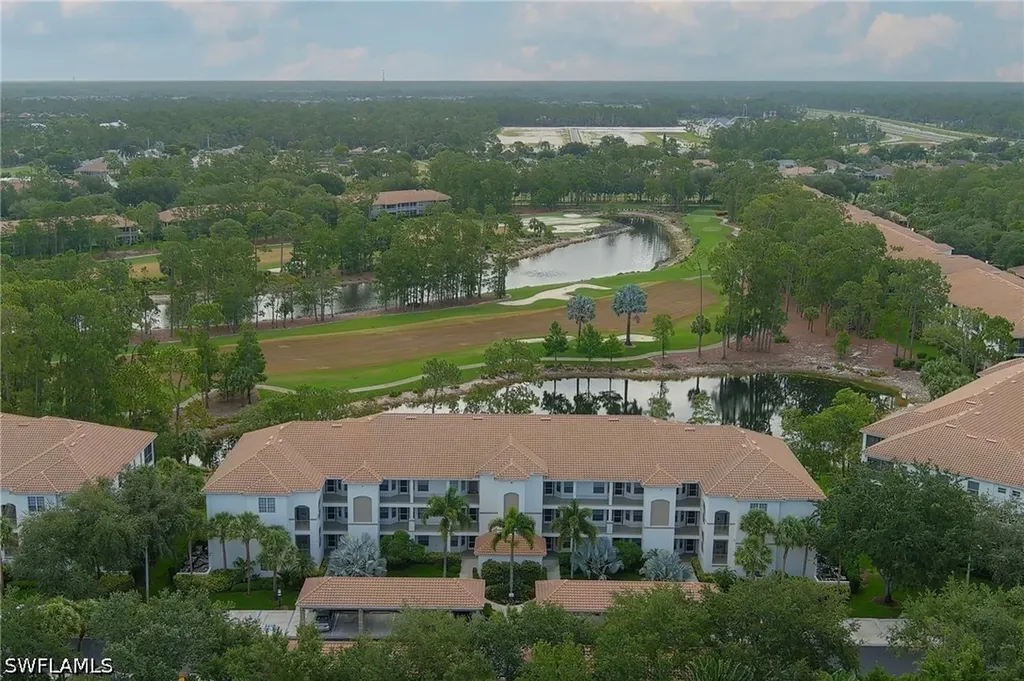 8247 Parkstone Place Naples FL 34120