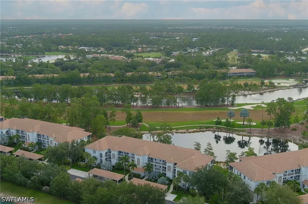 8247 Parkstone Place Naples FL 34120