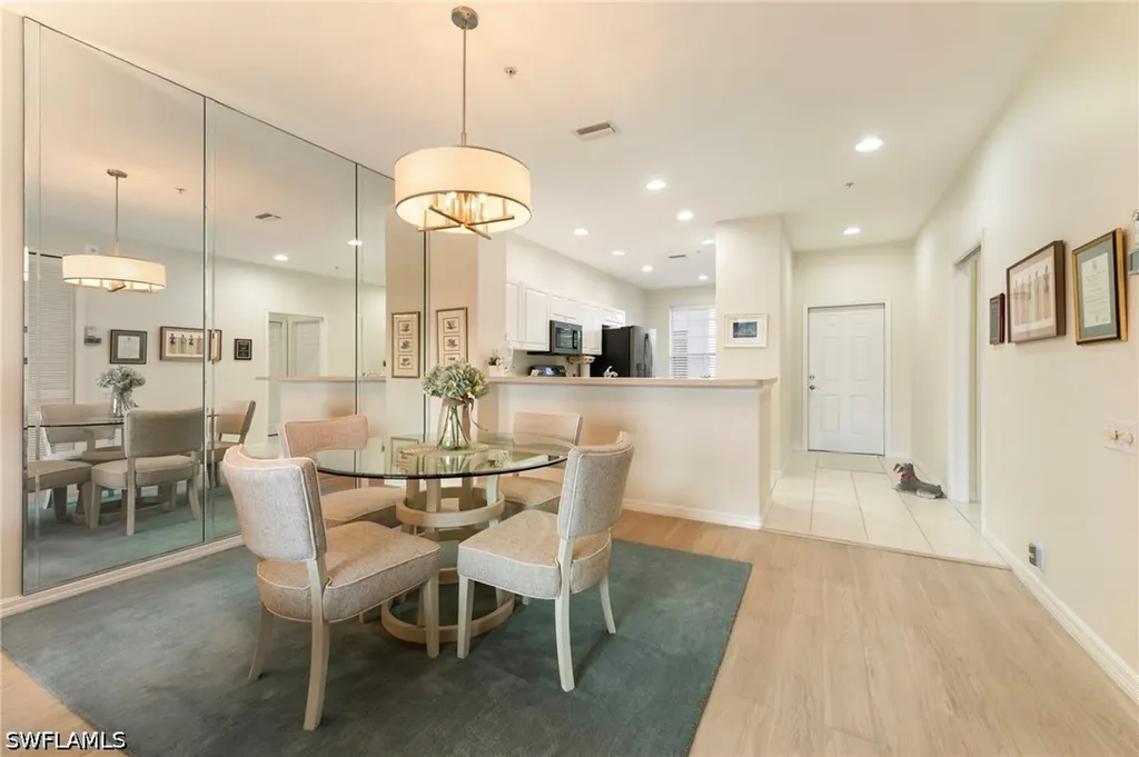8247 Parkstone Place Naples FL 34120
