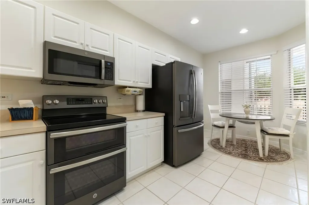 8247 Parkstone Place Naples FL 34120