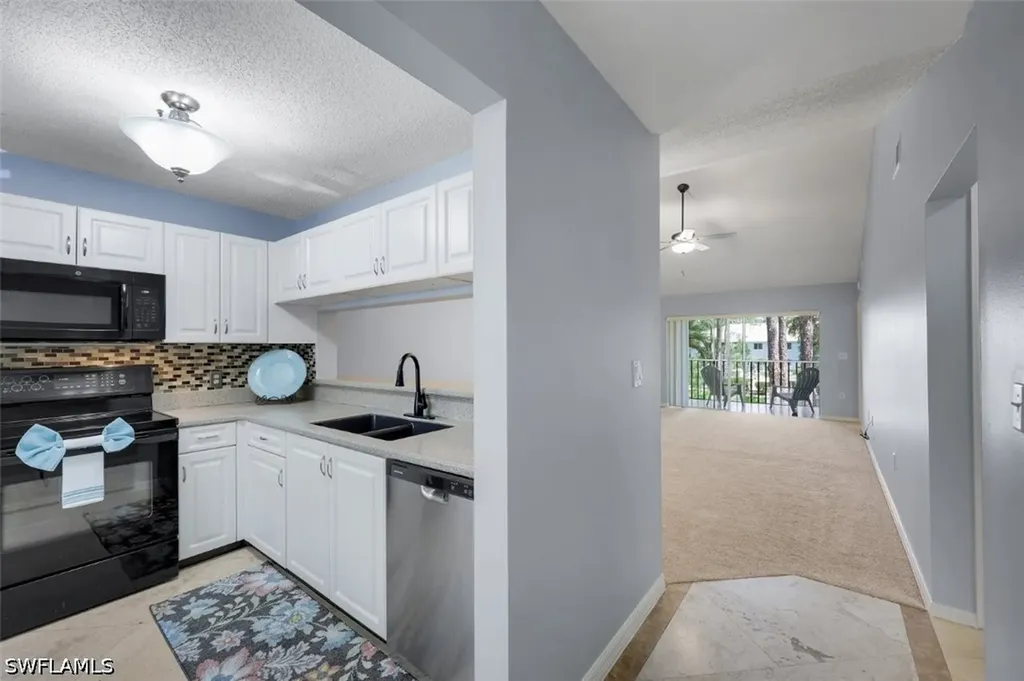 5685 Whitaker Road Naples FL 34112