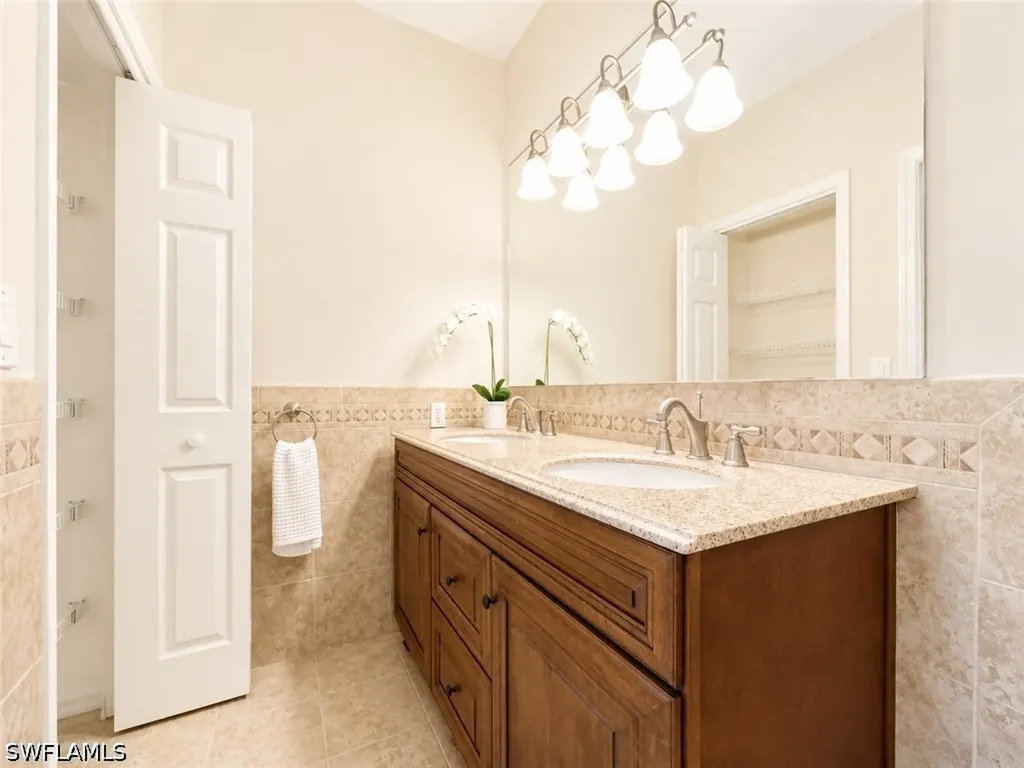 3431 Pointe Creek Court Bonita Springs FL 34134