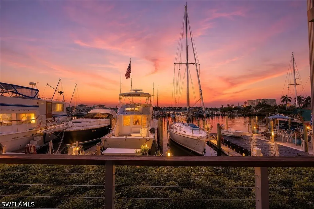 900 Broad Avenue S Naples FL 34102