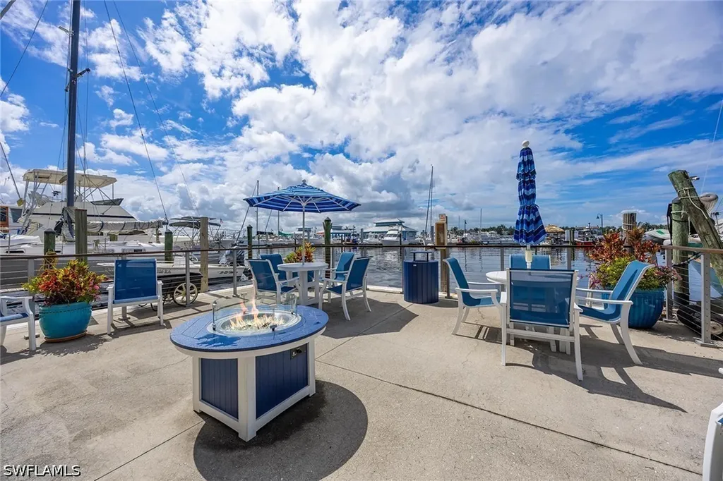 900 Broad Avenue S Naples FL 34102