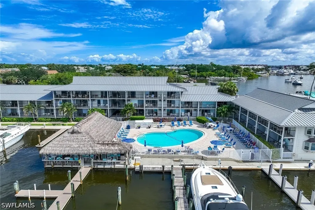 900 Broad Avenue S Naples FL 34102
