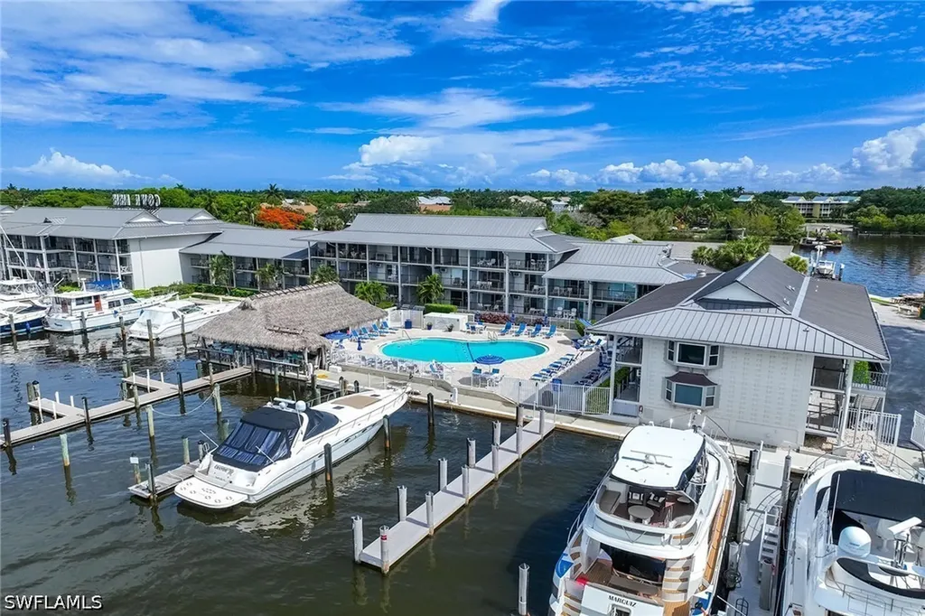900 Broad Avenue S Naples FL 34102