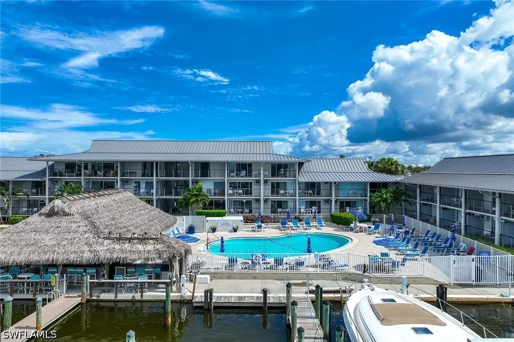 900 Broad Avenue S Naples FL 34102