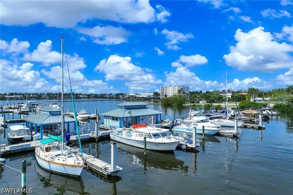 900 Broad Avenue S Naples FL 34102
