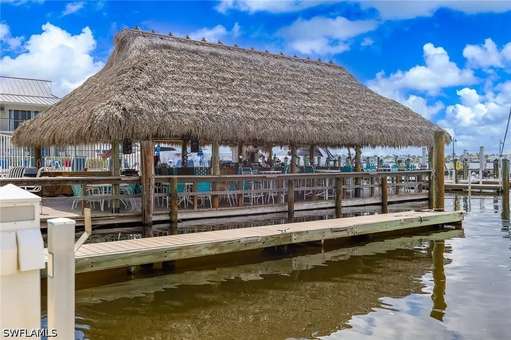 900 Broad Avenue S Naples FL 34102