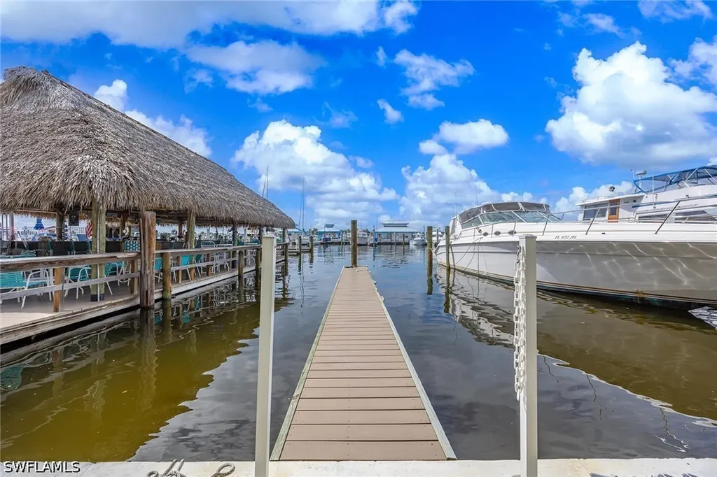 900 Broad Avenue S Naples FL 34102