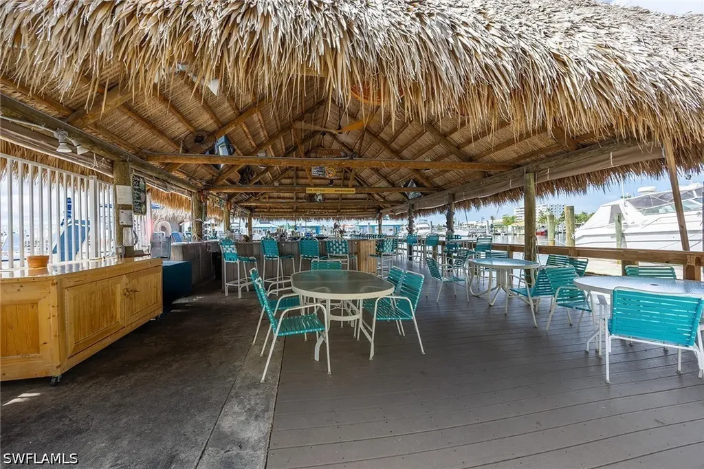 900 Broad Avenue S Naples FL 34102